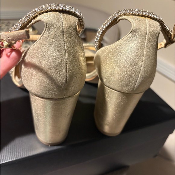 Badgley Mischka Gold Floral Embellished Heels - Picture 3 of 4